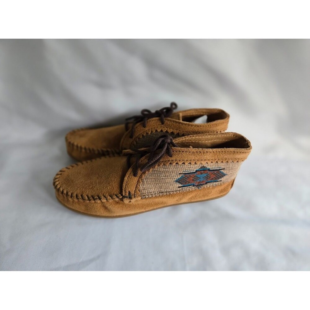 Minnetonka 571 El Paso II Bootie Boots Moccasin Taupe Suede Womens 6.5 - NEW
